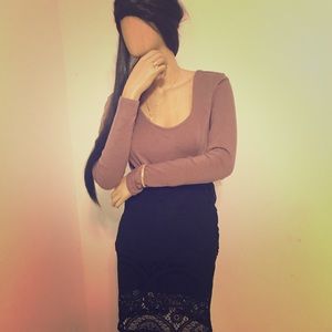 Lace pencil skirt